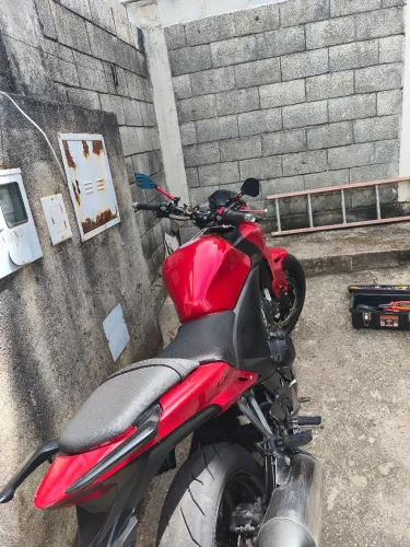 CB500F 2014 Vermelha - só pegar e andar