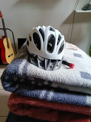 Capacete de bicicleta absolute 