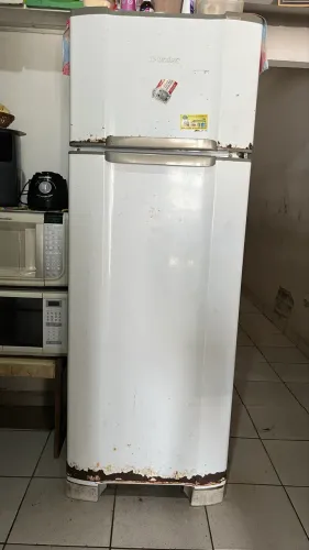 Geladeira usada