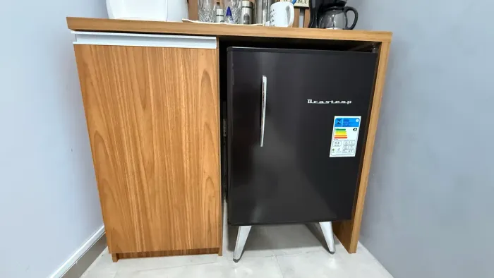 Aparador em MDF para frigobar ou cervejeira