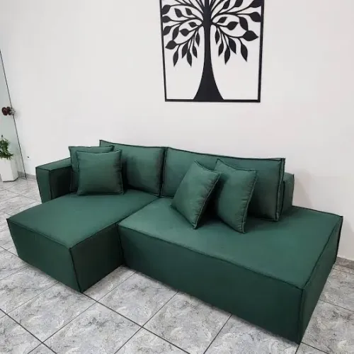 Fabricamos sofás modulares sob encomenda e medida.