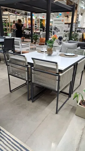 Conjunto  Mesa de jantar ou jardim com 4 Cadeiras 74x110x110cm Aço Cinza Compass Naterial