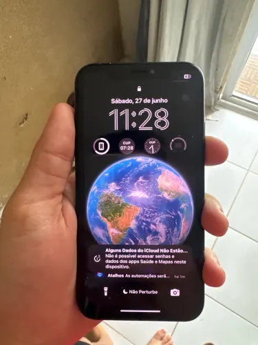 Vendo iPhone Xr usado, valor negociável