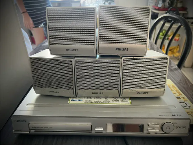 Home Theater Philips HTS3090 DVD 5.1 Completo com Controle - Funcionando