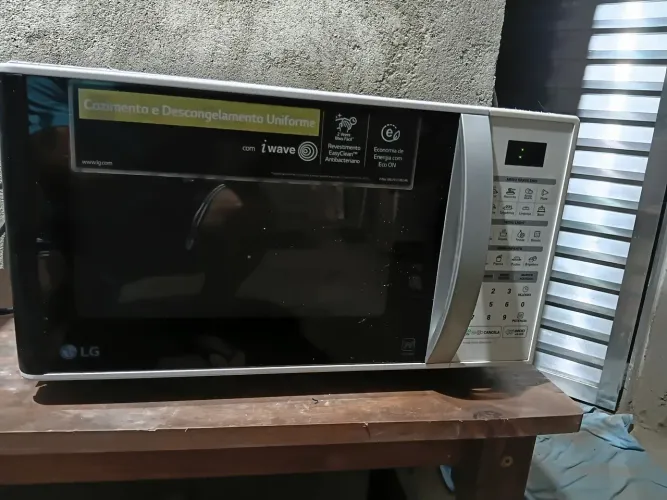 Micro-ondas LG 127?