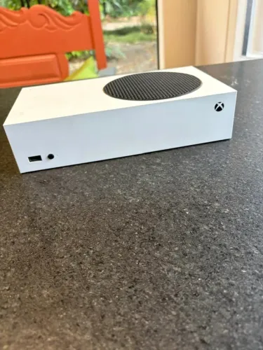 XBOX SERIES S 512GB + 1 CONTROLE