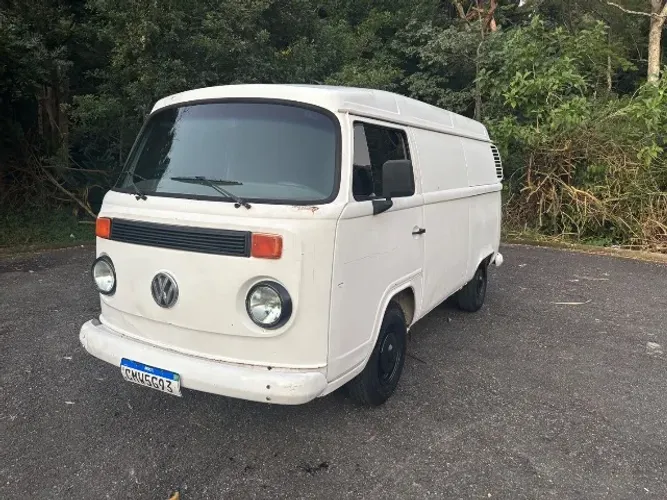 Volkswagen Kombi Furgão 2004