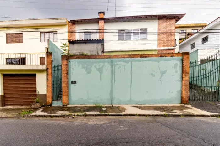 Casa comercial na Rua Francisco Soler, 483 160 m²