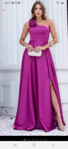 Vestido usado cor fuccia tecido zibeline tamanho GG pessoalmente e muito bonito