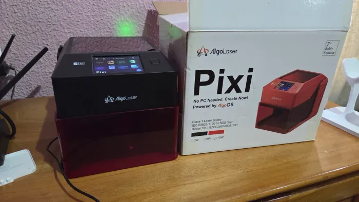 Algolaser pixi 10W Máquina de corte e gravação a laser