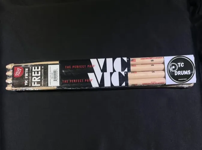 Pack de Baquetas Vic Firth 5B com 4 Pares