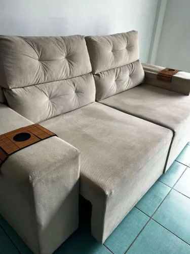Sofá de luxo em Suede bege retrátil e reclinável entrego