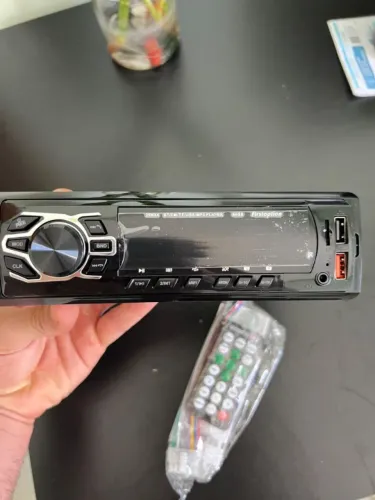 Rádio Som de Carro MP3 com Porta USB