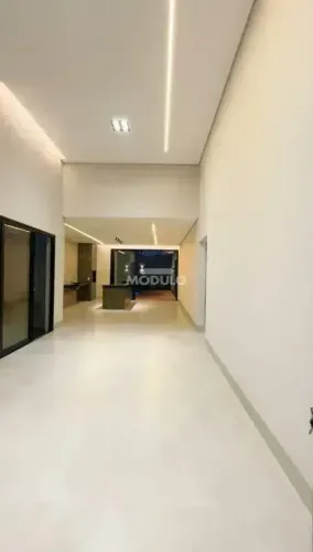 CASA RESIDENCIAL à venda, 3 quartos, 1 suíte, 2 vagas, Praça Alto Umuarama - Uberlândia/MG