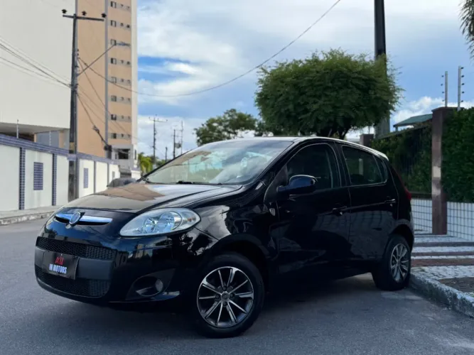 Fiat Palio Attractive 1.0 EVO Fire Flex 8V 5P 2014