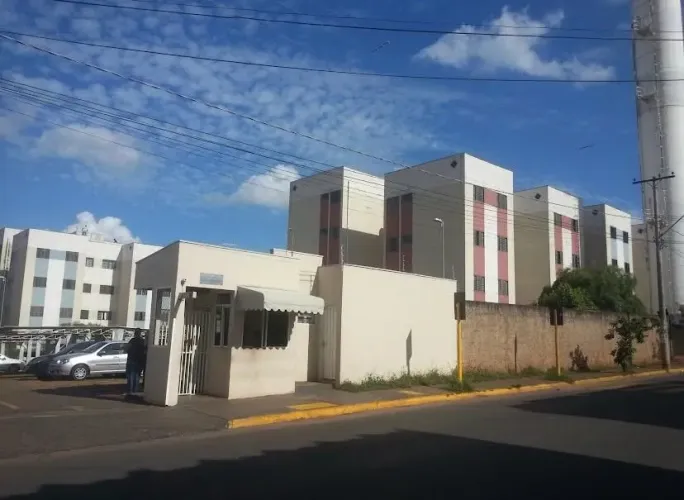 Apartamento com 2 Quarto(s) e 1 banheiro(s) para Alugar, 50 m² por R$ 1572 / Mês