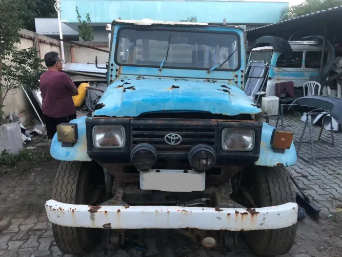 Toyota Band.Picape Chassi Longo Diesel 1985