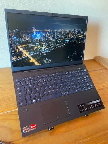 Notebook Vaio Ryzen 5 / Radeon Graphics / 12GB RAM / 256GB SSD / Tela 15.6?