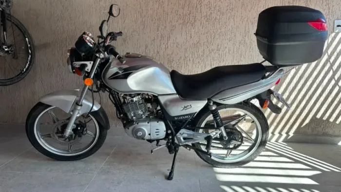 Suzuki EN 125 Yes 125