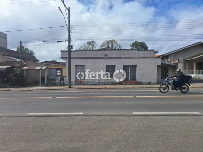 Casa / Terreno no Centro de Canoinhas