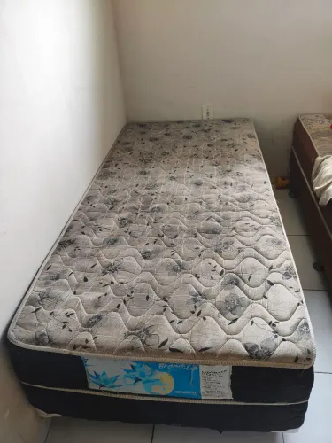 Vendo camal de solteiro