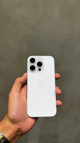 IPHONE 16 PRO - 512GB - APPLE