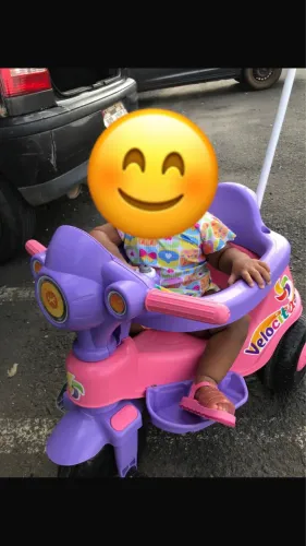 Carrinho de bebê feminino
