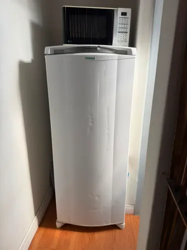 Geladeira Consul Frost Free 1 Porta ? Usada