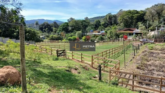 Chácara Bairro Gentileza - 1.000 m² - Betim