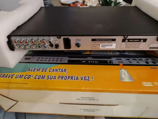 Videoke usado com defeito
