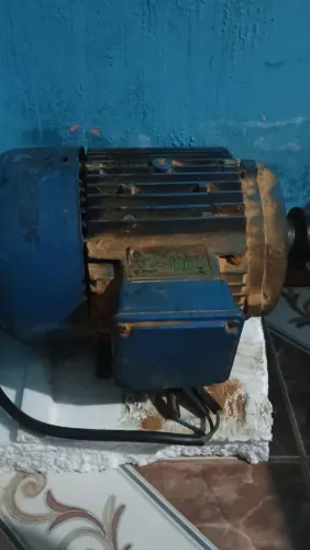 Motor elétrico de 15.vc