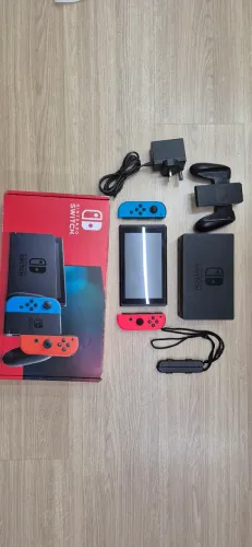 Nintendo Switch V2