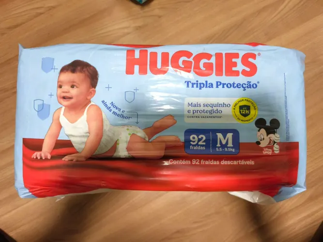 Fralda Huggies Tripla Proteção - Tamanho M - Pacote com 92 fraldas