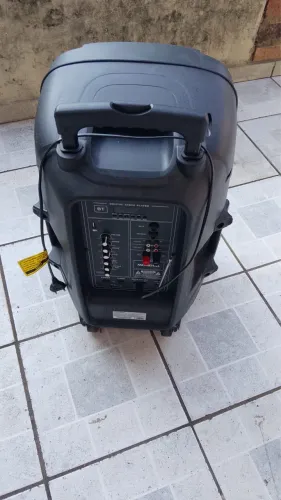 Vendo caixa de som mondial