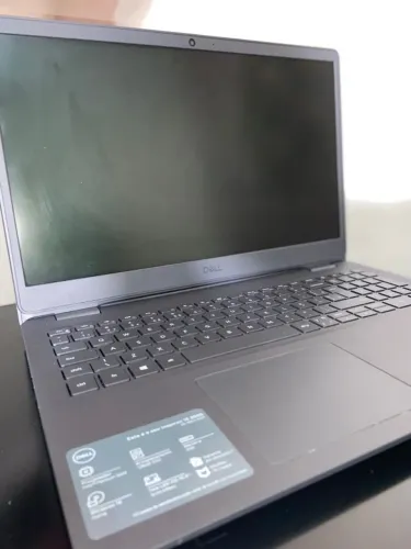 Notebook Dell Inspiron 15 3000 i15-3501-A10P Intel Pentium Gold 7505 4GB RAM SSD 128GB 15,