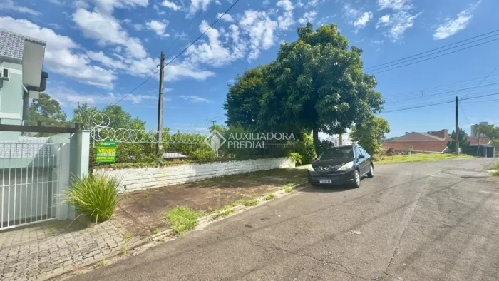Terreno de esquina no bairro Ouro Branco em Novo Hamburgo