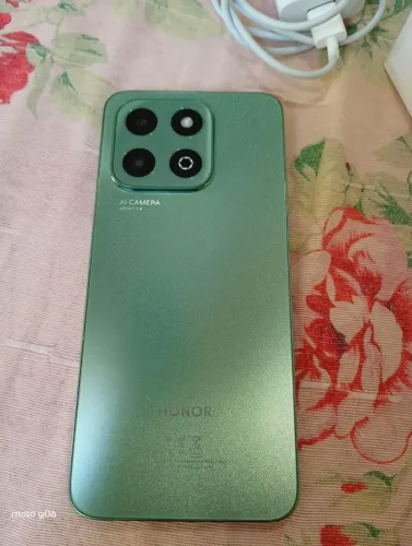 Vendo esse celular honor X6b