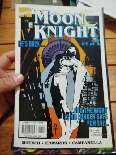 Moon Knight He's back Jan 1 of 4