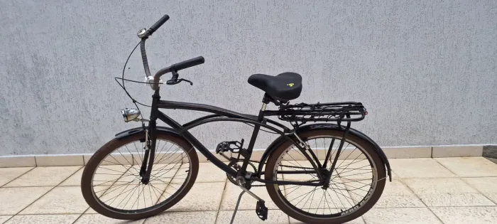 Bicicleta praiana em bom estado