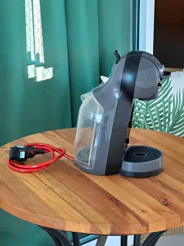 Cafeteria Dolce Gusto Mini Me (Arno) Seminova + Adaptador Nespresso