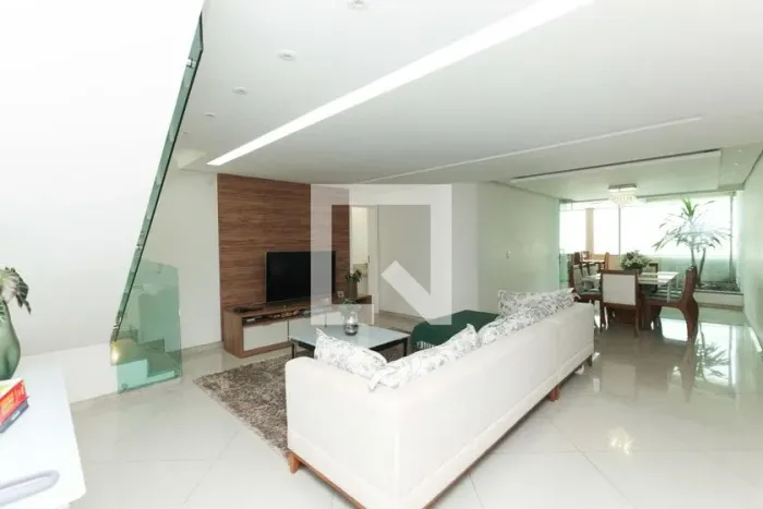 Casa à Venda - Flamengo, 3 Quartos, 390 m2