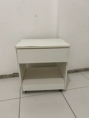 Mesa de cabeceira