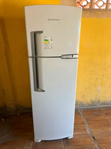 Geladeira Brastemp 110v Frost Free 380L bem conservada ( ENTREGO )