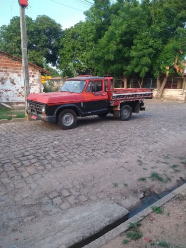 Vendo essa D10 impecável pronta pra trabalhar 