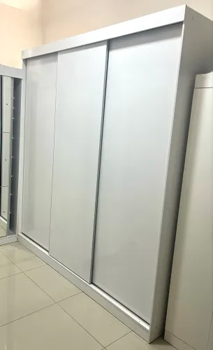 Guarda Roupa