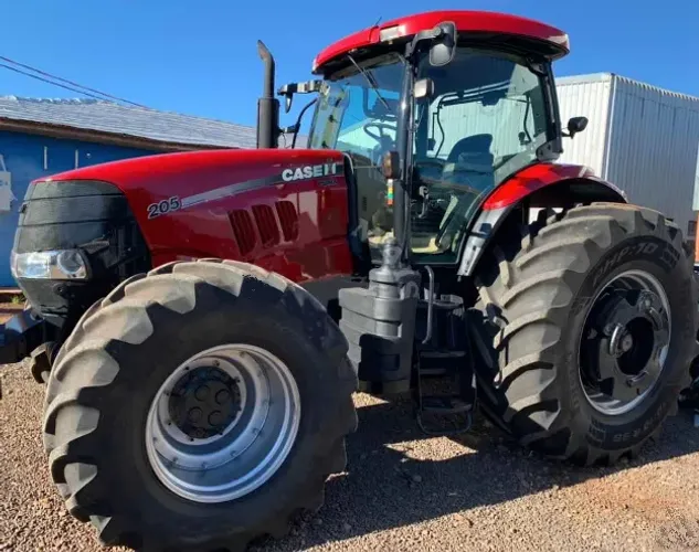 Trator Case 205 4x4 2015