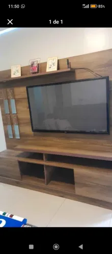 Rack com painel embutido 