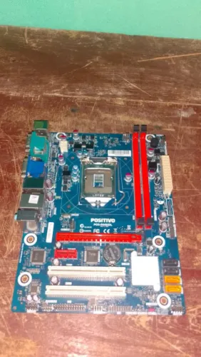 Placa mãe h81 (com defeito)