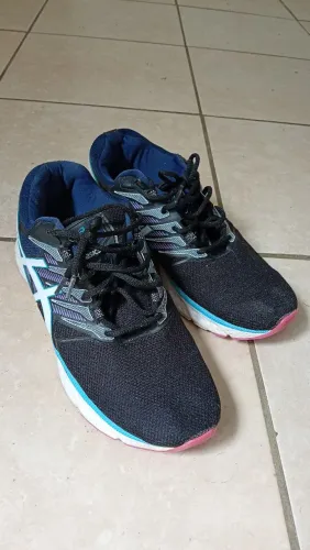 Tênis Asics Quantum GEL Tam. 38