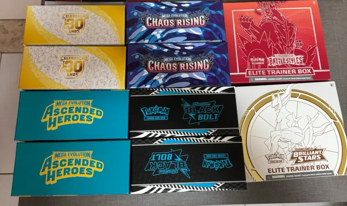 10 caixas de ETB sem os boosters